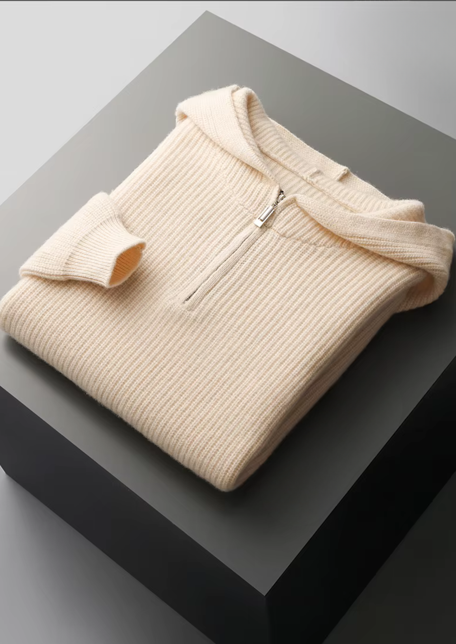 PURE EXTRA-FINE MERINO WOOL HALF ZIPPER HOODIE